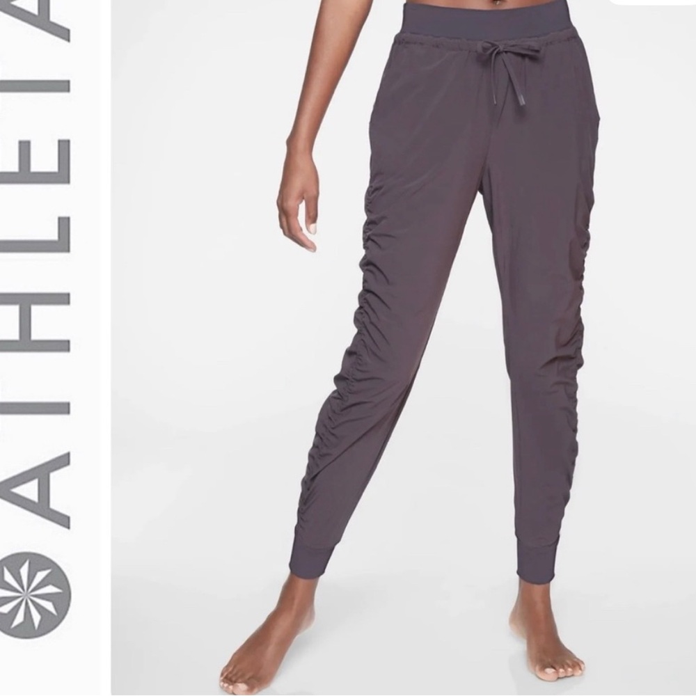 Athleta Black Ruched Jogger Pants